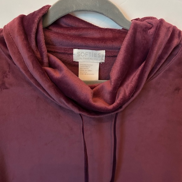 Softies by Paddi Murphy Women’s Plus Velour Cowl Neck Sweatshirt M - Picture 7 of 9